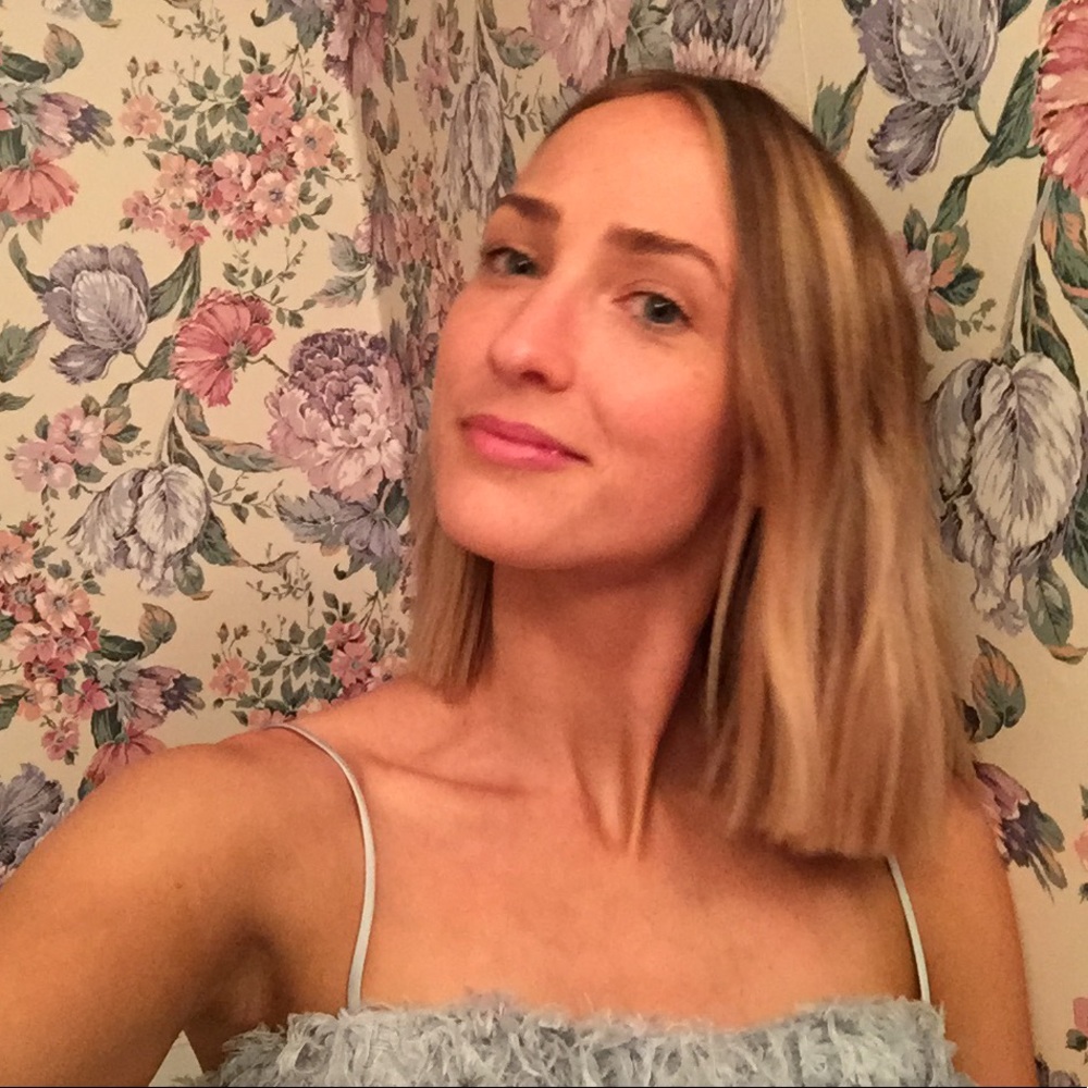 Meet your Posher, Hannah